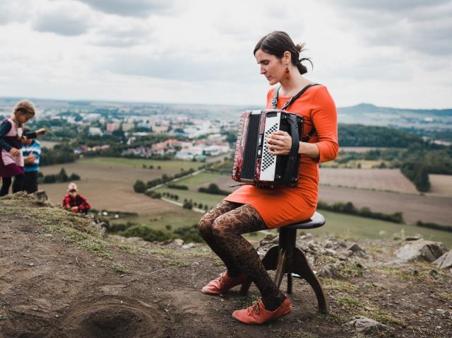 JANA VÉBROVÁ