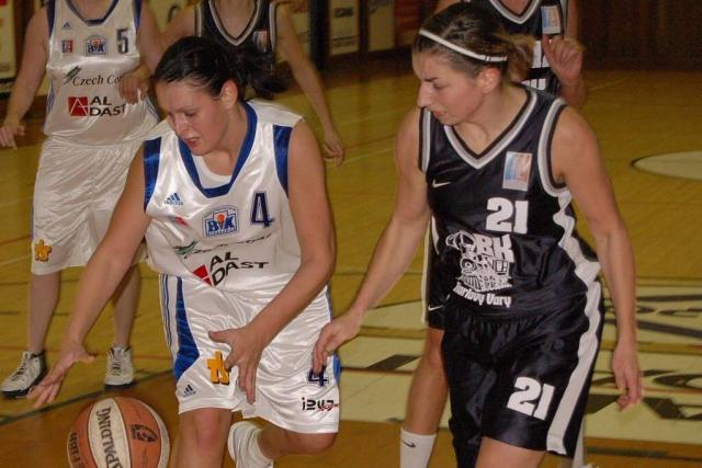 Kádr basketbalistek doplnila strakonická odchovankyně Drachovská