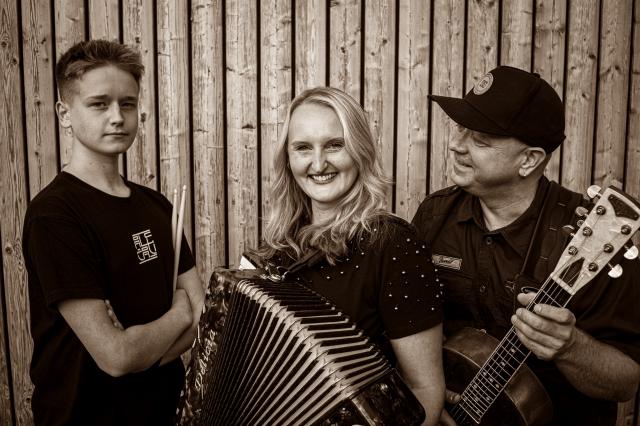 PETRA BÖRNEROVÁ TRIO