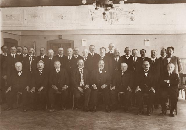 POKOUTNÍ KRUH PRÁCHEŇSKÉ VLASTIVĚDY – ČTYŘI UČNI A VĚNEC NA RAKEV