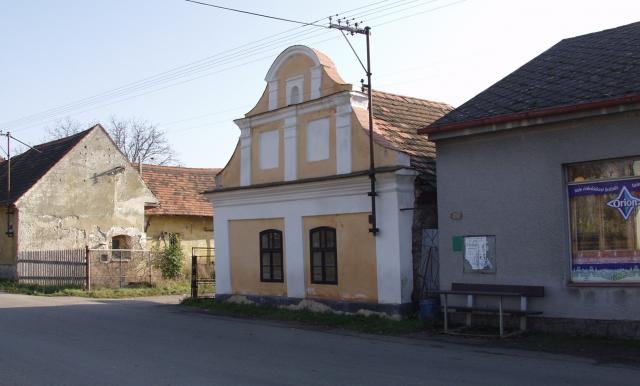 MÍSTA V KRAJI – ROVNÁ