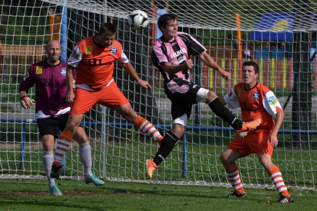 Dorostenci Junioru vs. Westra sousedovice