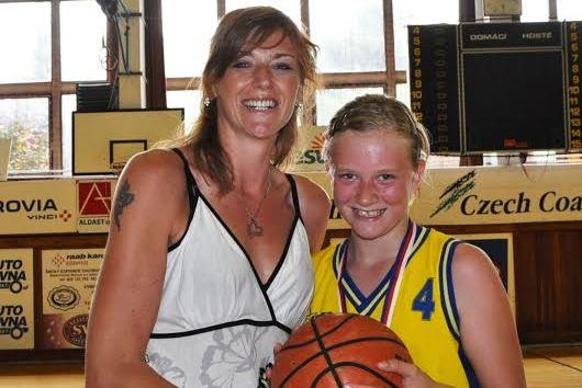 Stříbrná basketbalistka Julie Reisingerová zajela do Volyně