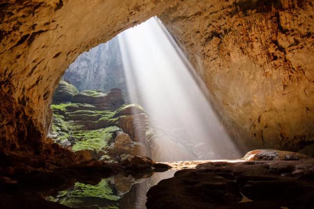 Hang Son Doong, největší jeskyně na světě